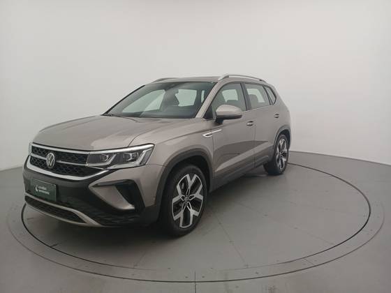 VOLKSWAGEN TAOS 1.4 250 TSI TOTAL FLEX HIGHLINE AUTOMÁTICO